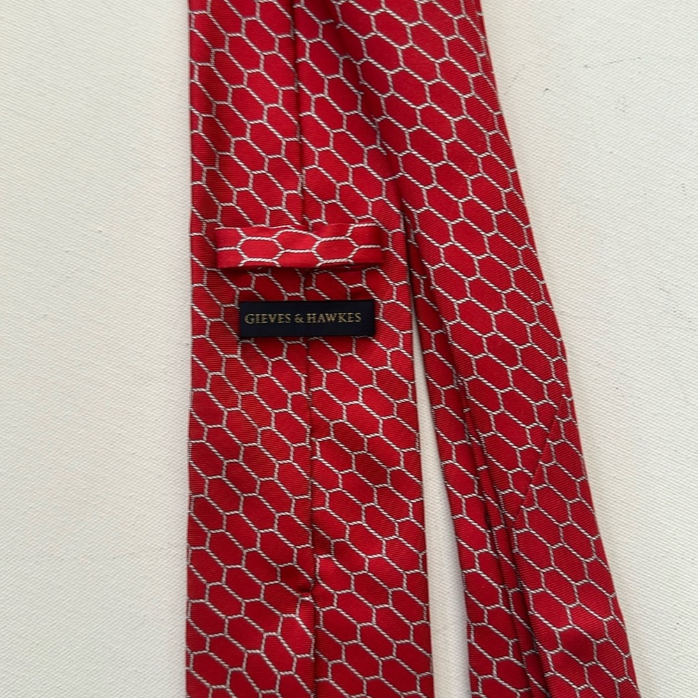 Gieves & Hawkes - Geo Rope Motif - 100% Silk Red Tie - Made in Italy